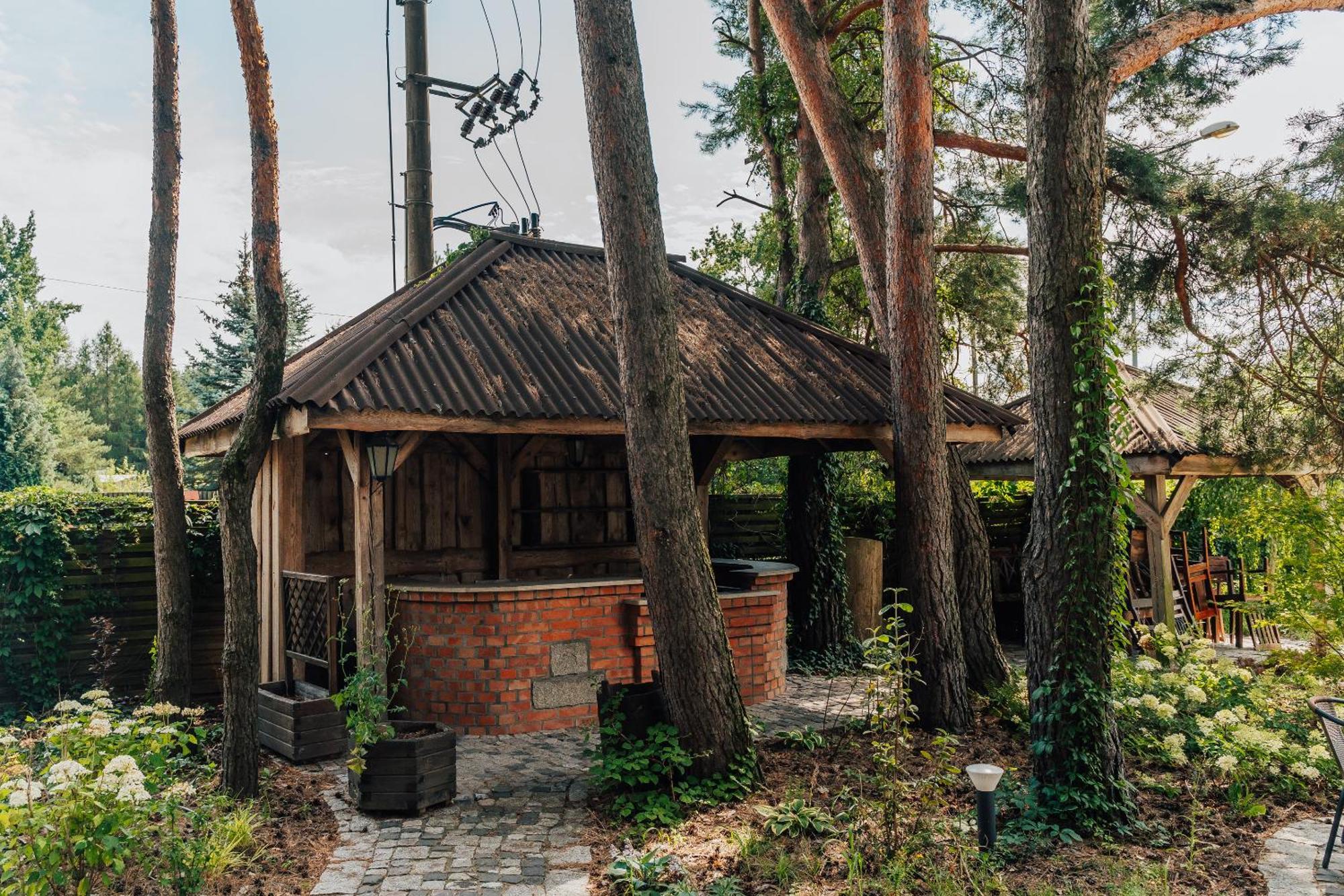 Hotel Sphinx Zabia Wola Экстерьер фото